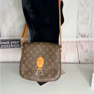Louis Vuitton St. Cloud